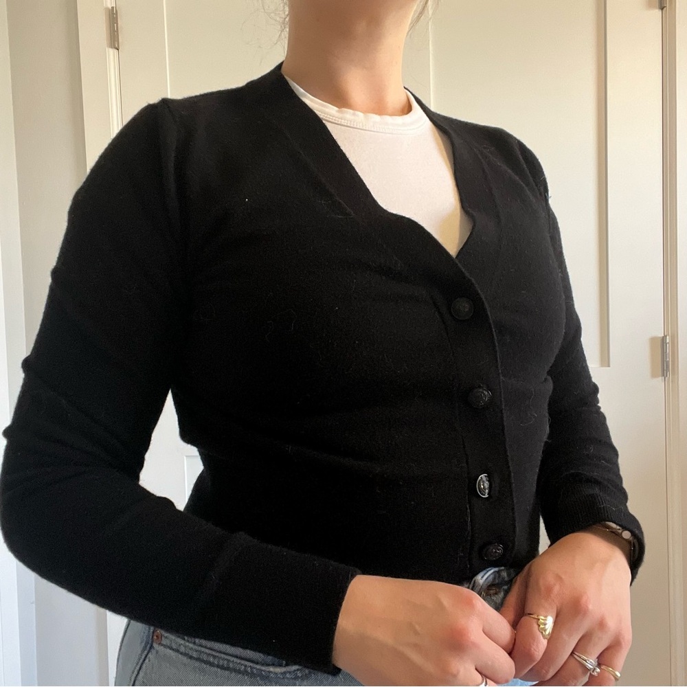 White House Black Market Women's Black Cardigan Crop - Medium